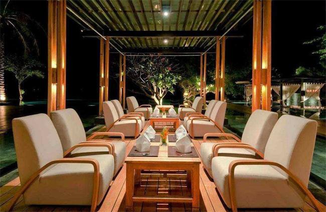 北歐風輕奢實木軟包酒吧吧臺吧椅