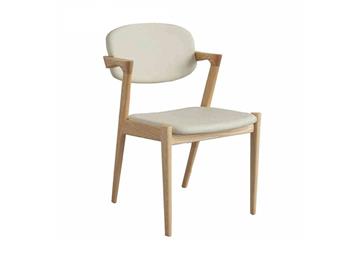 北歐現(xiàn)代簡(jiǎn)約主題餐廳水曲柳靠背扶手實(shí)木餐椅