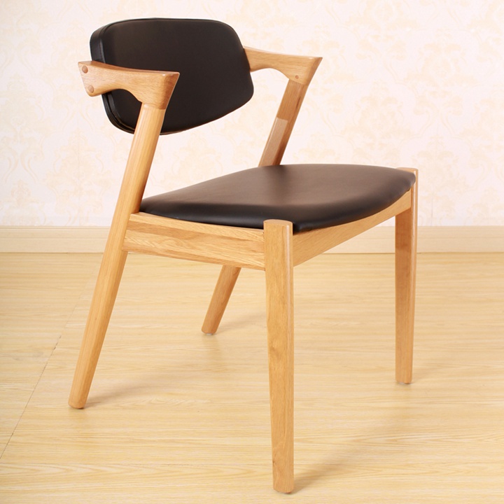 實(shí)木軟包西餐椅 實(shí)木西餐桌椅套