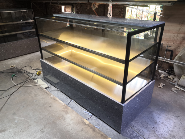 西點(diǎn)面包展示柜